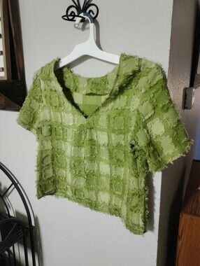 Dazy Green Top Size Small